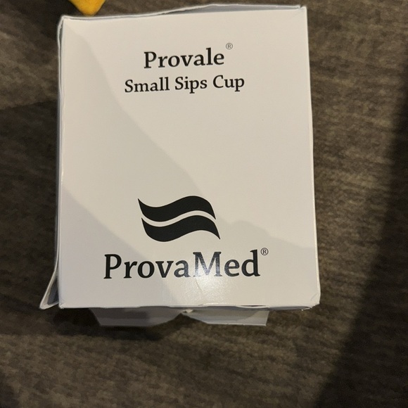 Provale small sips cup - Picture 2 of 3